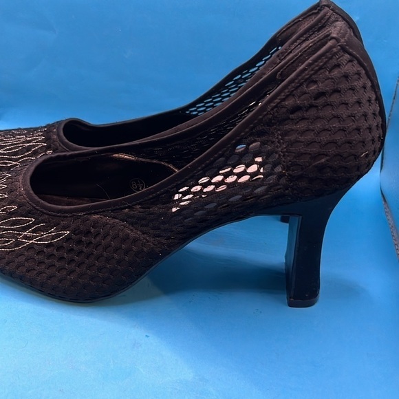 Beytoots! Women’s heels, net style, 8.5. Black silver design black mini gems - Picture 6 of 10